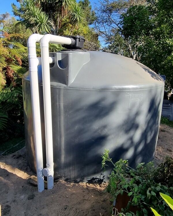 Collecting rainwater as an emergency water supply